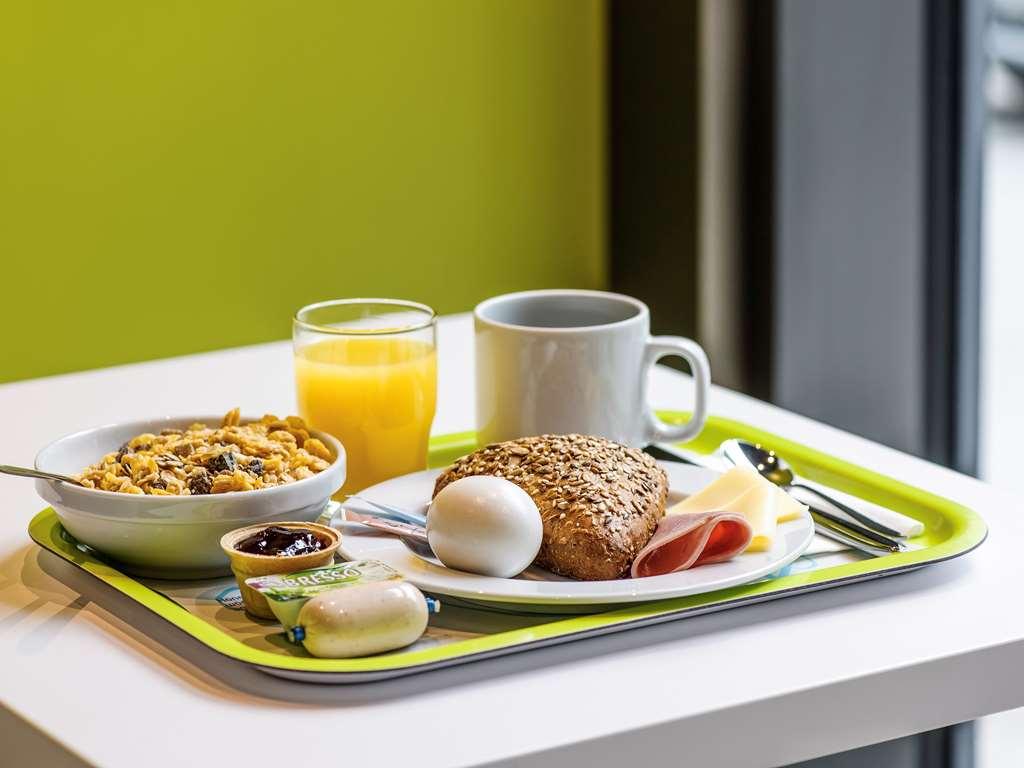 Ibis Budget Ajaccio レストラン 写真
